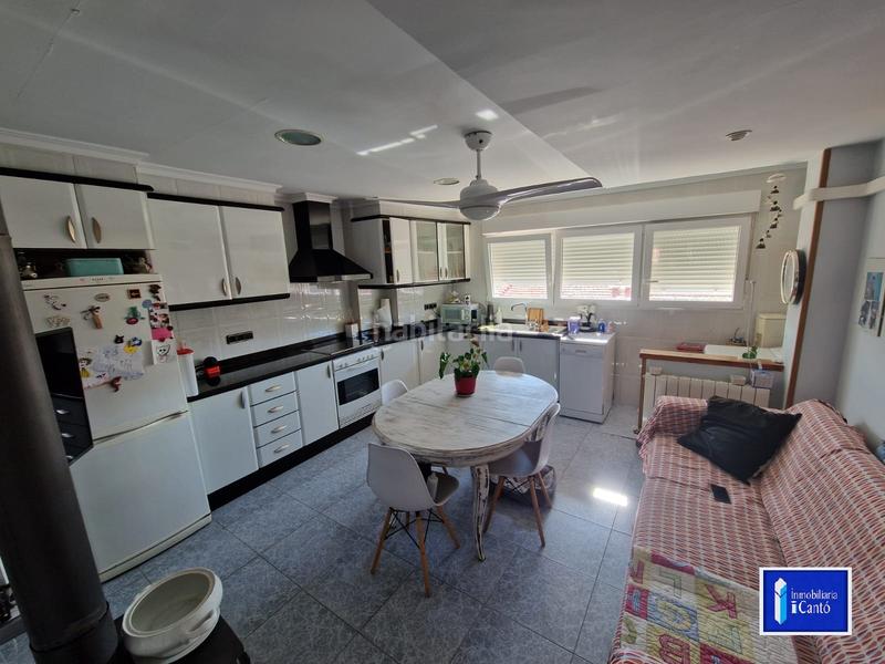 Foto daeb1f04-b580-4618-abe0-0c7eaccceaf7. Dachwohnung mit heizung in Eixample Alcoi