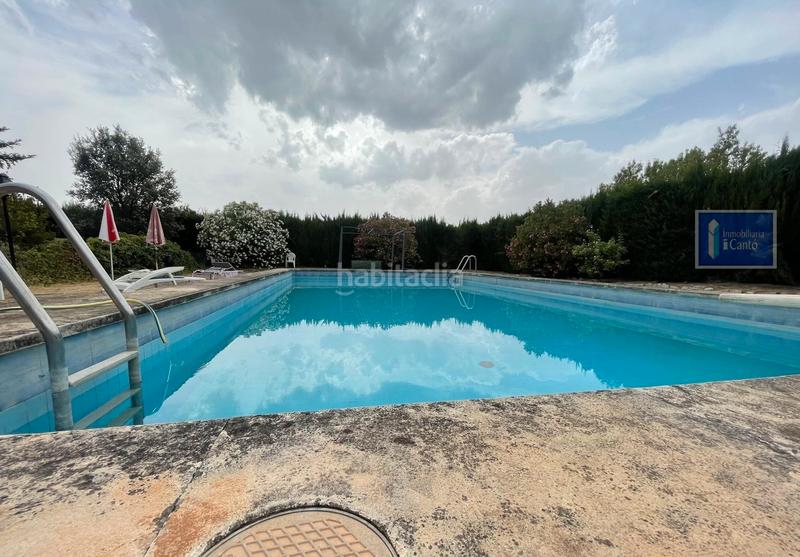 Foto 2188452b-6bd3-4559-a303-be66546e893e. Casale con parcheggio piscina in Eixample Alcoi