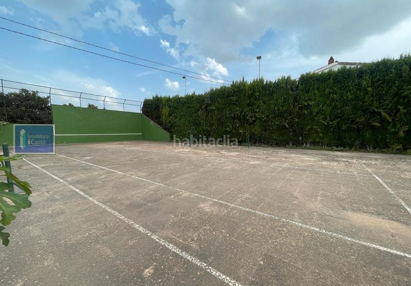 Foto bccc50a9-0906-4a41-8c01-3523f667f9c1. Casale con parcheggio piscina in Eixample Alcoi