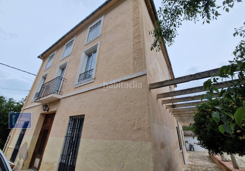 Foto febf2ed7-53cf-48b8-9506-3eee112277bf. Chalet en Cocentaina