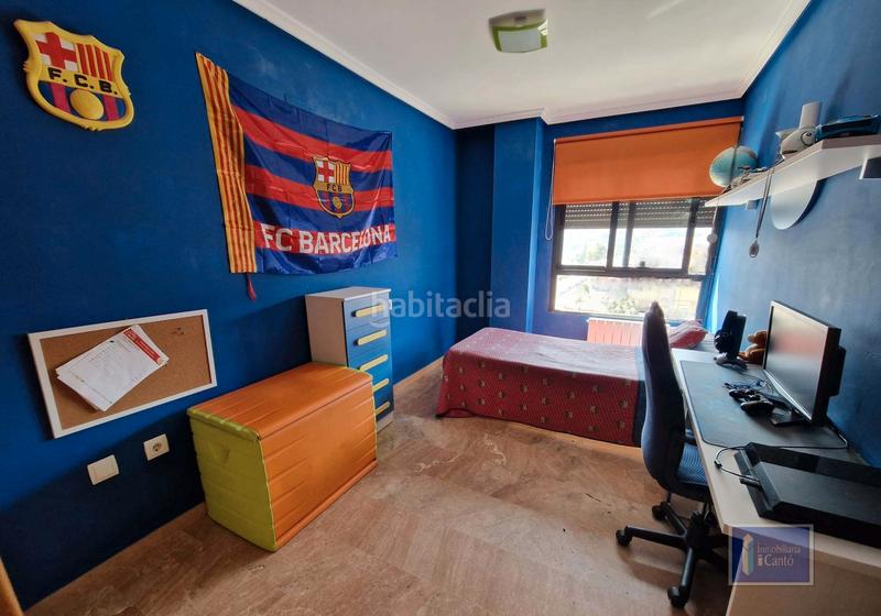 Foto 64a075dd-1601-4f23-813a-ea119a747f31. Piso en Zona Nord Alcoi