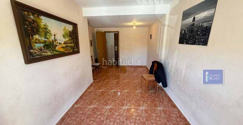 Foto 6bbd3bfd-237f-4164-8124-e4002405fd86. Pis a Zona Nord Alcoi