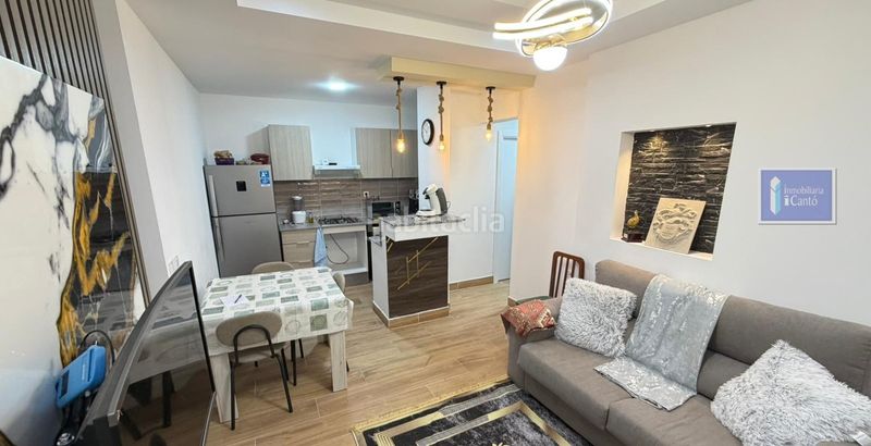 Foto 03d1a56c-d28e-4e1b-864a-ad209b637f05. Appartamento in Eixample Alcoi