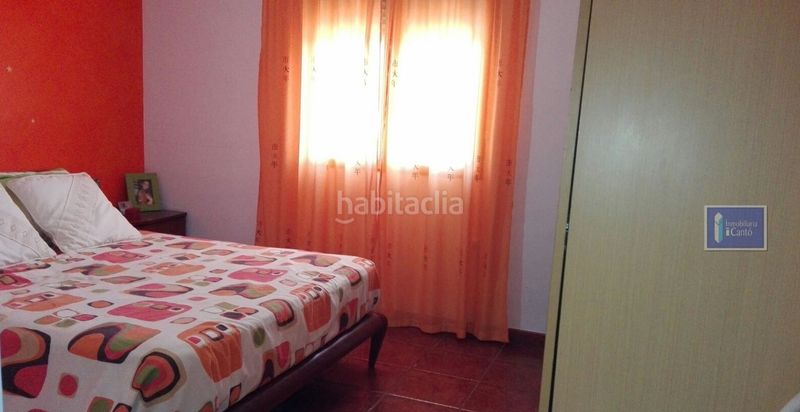 Foto 5215dbee-3a37-4527-8b0f-d85585e049e7. Chalet with parking pool in Muro de Alcoy