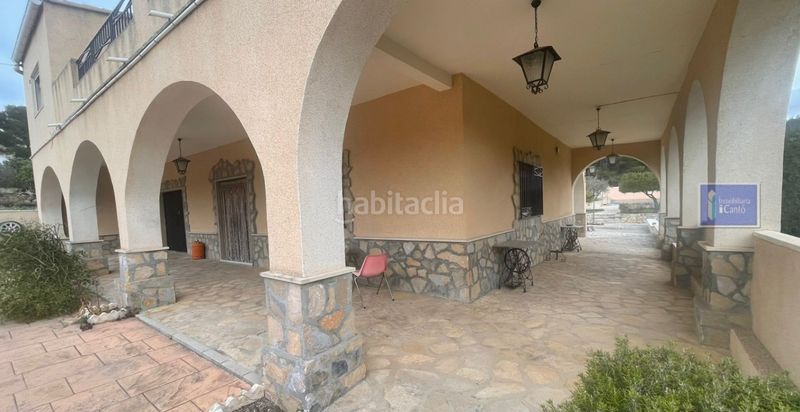 Foto 0b2bce50-4384-404b-8320-842187219cb3. Chalet en Cocentaina