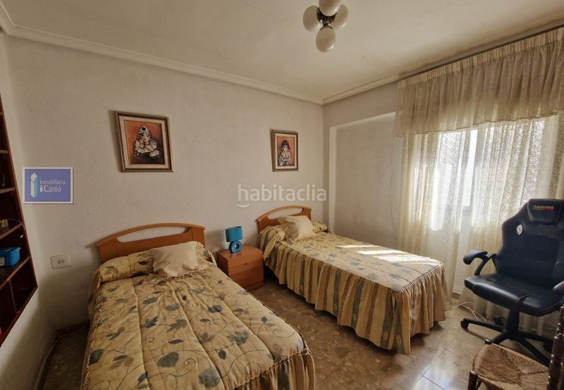 Foto 50222db1-e7ff-48a3-bbe8-1da688827128. Pis a Zona Nord Alcoi