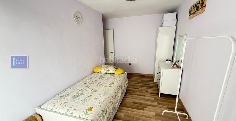 Foto 0466567f-f568-49f0-90d4-1ed9893157a3. Pis a Zona Nord Alcoi