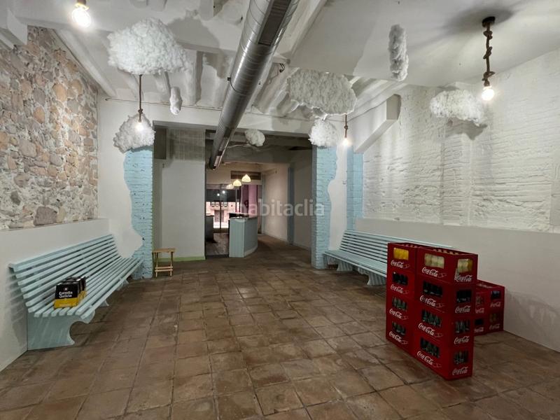 Foto 8b3d2e78-c3b6-4d3f-b5af-ca740d112510. Alquiler local comercial local en alquiler al centro! en Igualada