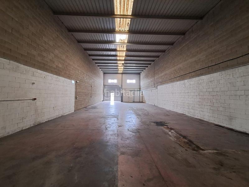 Foto 2e6a088b-1467-45cc-bf34-4407f0491a42. Nave industrial nave situada al p.i. les comes en Igualada