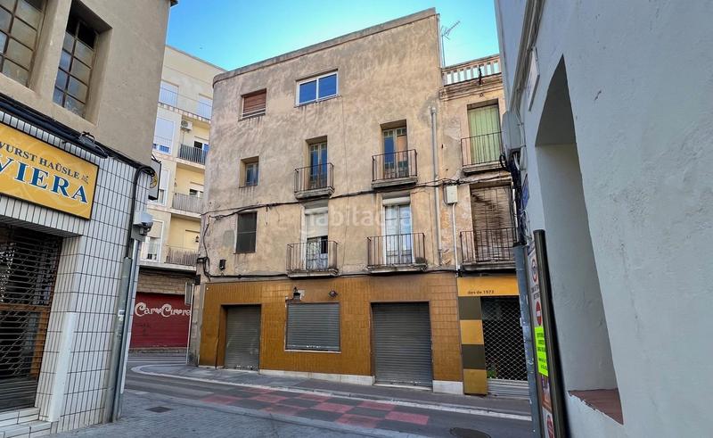 Foto 1e28c3e8-107e-4744-a336-b3780d583918. Edificio  en venta al centro ! en Centre Igualada
