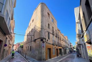 Édifice à Centre. Edificio en venta al centro de igualada!