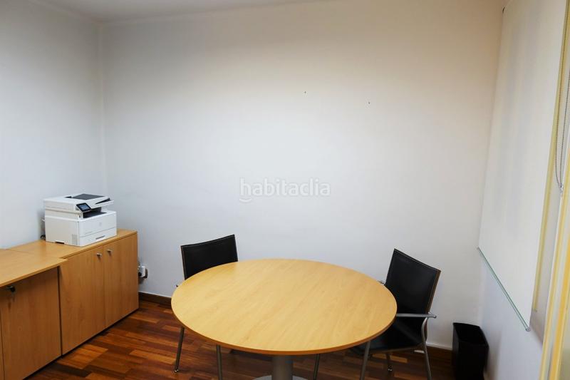 Foto 370ebbee-fc3f-45c7-80cd-965286723d51. Location bureau dans Centre Igualada