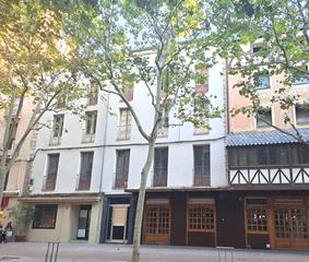 Edificio en Centre. Edificio en venta en pleno centro de igualada!