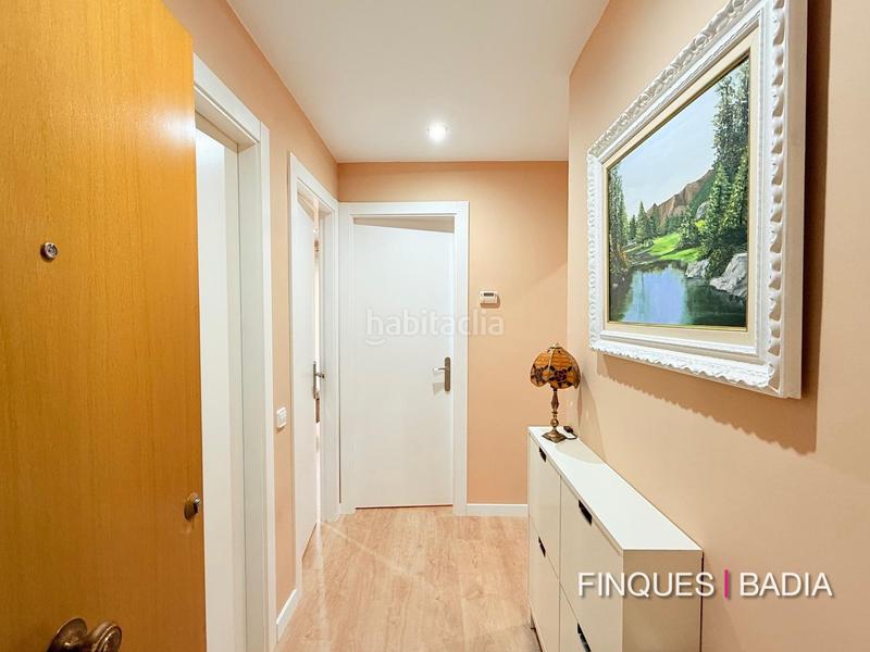 Foto ad8eba92-bbc9-4c52-9660-9c90441863d2. Piso fantástico piso con terraza y plaza de párking! en Vilanova del Camí