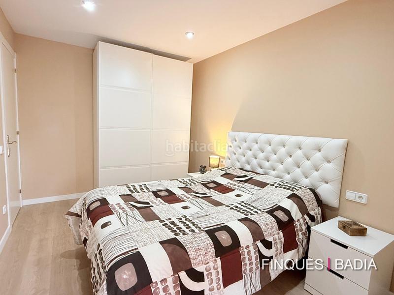 Foto b6d60436-3519-44d4-b72d-fb66cd1b5e20. Piso fantástico piso con terraza y plaza de párking! en Vilanova del Camí