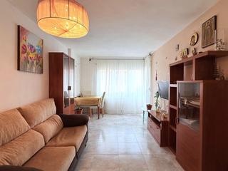 Flat in Centre. Fantstico piso en la zona del paseo verdaguer!