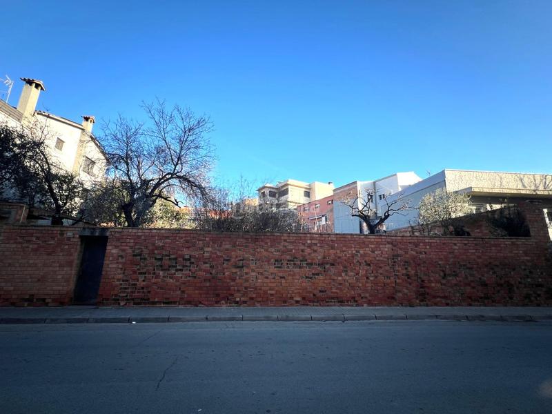 Foto ceb06340-5bd3-4601-8d72-ddab462bf565. Terreno residencial terreno en venta al centro ! en Vilanova del Camí