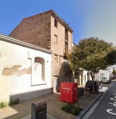 Towny house in Centre. Casa entre medianeras zona plaza castells!