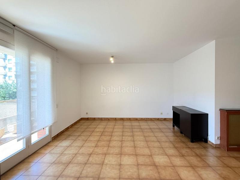 Foto 7eb02574-3f29-4ccf-bacf-823cab2bd27d. Piso fantástico, amplio y luminoso piso en venta en Igualada