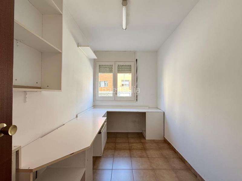 Foto a9c2854f-d16c-49fa-8251-9cff336cdd8d. Piso fantástico, amplio y luminoso piso en venta en Igualada