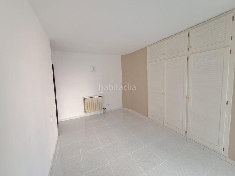 Foto c17e53a6-5d4e-4c51-9f0f-fc1c24305288. Location appartement avec chauffage parking dans Poble Sec Igualada