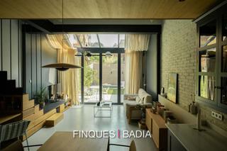 Casa a Sant Ramon - Maternitat. Fantástica joya modernista totalmente reformada!!!