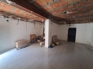 Local Comercial a Poble Sec