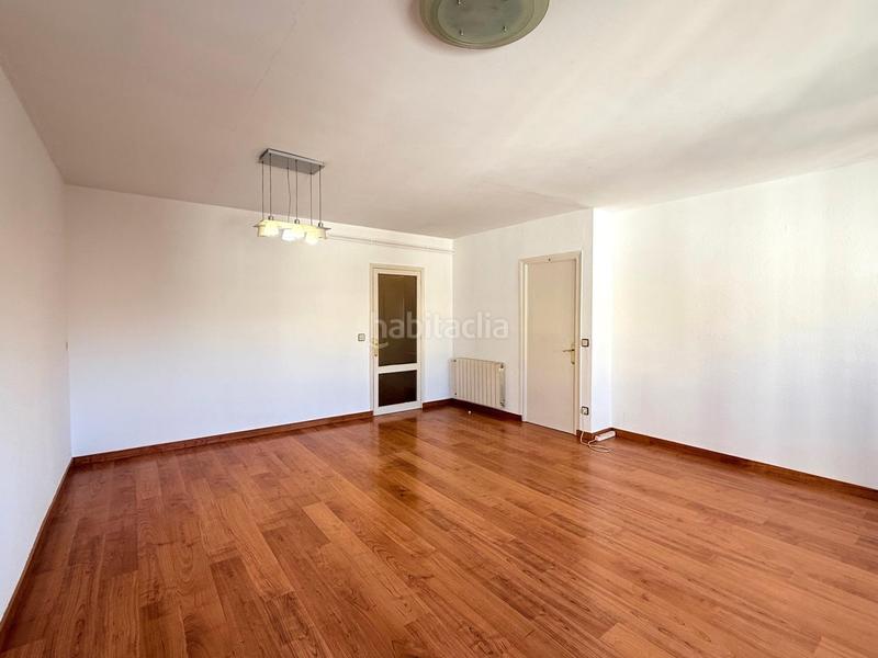 Foto db0dde96-8577-4fc5-adfa-f8704c2f5460. Appartement avec chauffage parking dans Llevant Igualada