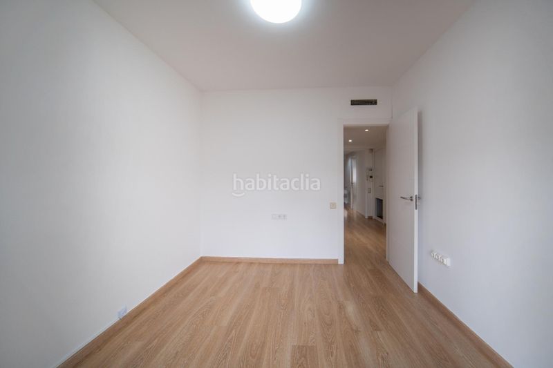 Foto 15bcf34d-fcf8-40f6-8c3e-579d70976507. Casa amb aparcament a Poble Sec Igualada