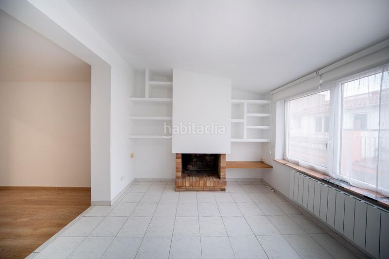 Foto 9c8ee5cb-6551-4dcc-8cad-a351d1befdde. Casa amb aparcament a Poble Sec Igualada