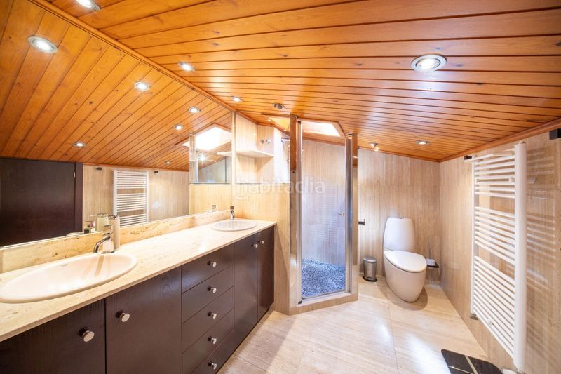 Foto 054e924a-dcbb-4bed-9de8-e37f7db70cd0. Pis amb calefacció aparcament a Centre Igualada