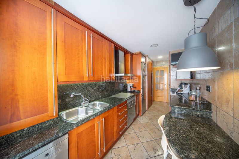 Foto bd971f80-45bf-4be0-9961-b762bffea6e6. Pis amb calefacció aparcament a Centre Igualada