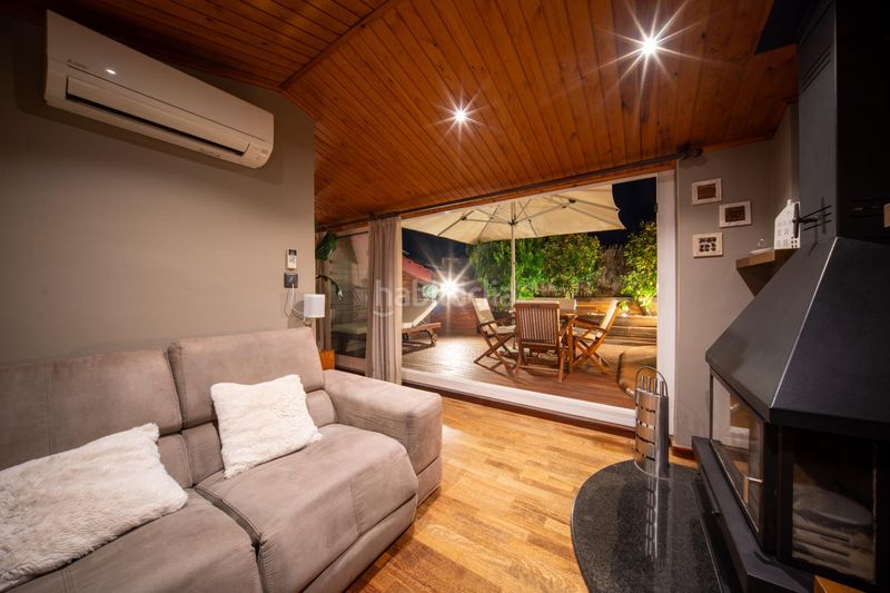 Foto c6f3419b-e696-45e7-80e7-c2023115d97d. Pis amb calefacció aparcament a Centre Igualada