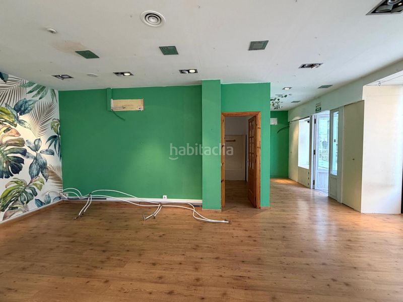 Foto a31240ee-50d5-4739-9903-ccdd2bcfde53. Local comercial a Centre Igualada