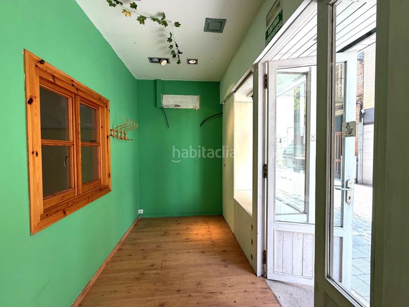 Foto ab592171-decc-4b0b-8aa9-0324ac9b26a1. Local comercial a Centre Igualada