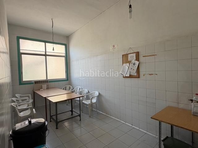 Foto 29051c1d-b7d0-492b-8e6b-4eaef1e6721f. Edificio  nave con potencial ! en Copons