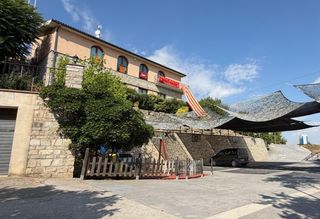 House in Argençola. Una casa con espacio, vistas y mil posibilidades en argençola
