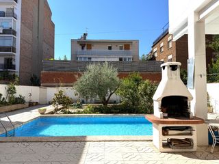 Maison à Llevant. Singular casa con jardín, piscina y párking!