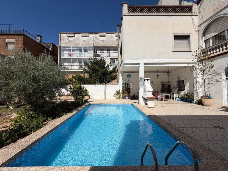 Foto c842b8f6-7554-4680-9ad5-2dec72cd97c5. Casa amb calefacció aparcament piscina a Llevant Igualada
