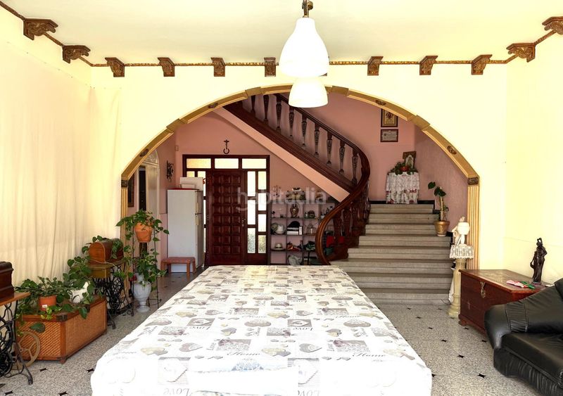 Foto ca0136cd-a242-4bf1-ad80-808273465c52. Casa amb calefacció aparcament piscina a Llevant Igualada