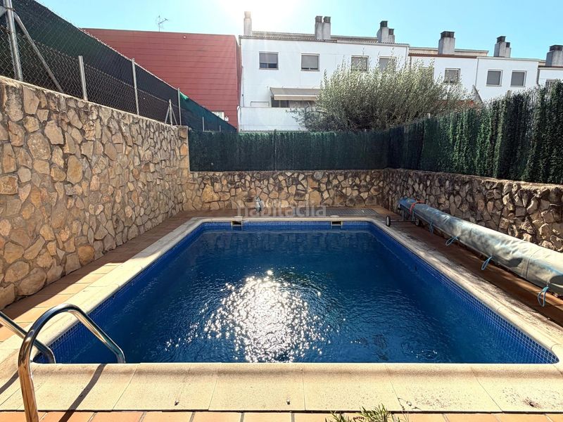 Foto bbca4883-f69e-4a9c-ac94-fd46da021a50. Casa fantástica casa con jardín y piscina!!! en Vilanova del Camí