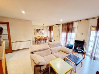 Attique  Riera buscarons. Atico - duplex en perfecto estado en el centro de canet