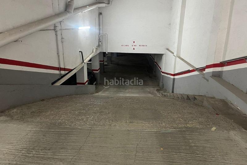 Foto a4c5916a-3b35-48ff-ba9d-5fce18cb7099. Aparcament cotxe a Centrevila Vilanova i la Geltrú