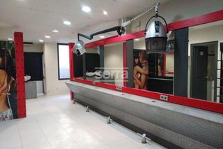 Miete Geschäftsraum in Centre Vila. Local comercial en alquiler en vilafranca