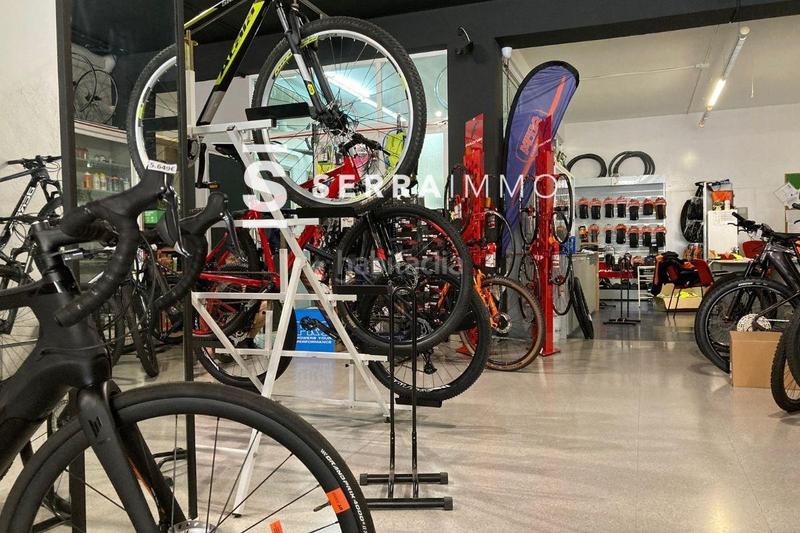 Foto 9efb6be5-0bed-4278-a5b3-39d58444a9ae. Rent business premise in Centre Vila Vilafranca del Penedès