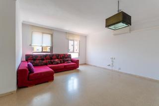 Pis a Sant Joan. Piso acogedor en vilanova i la geltrú  zona st. joan
