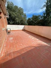 Pis a Les Clotes. Pis 3 habitacions amb terraza a les clotes