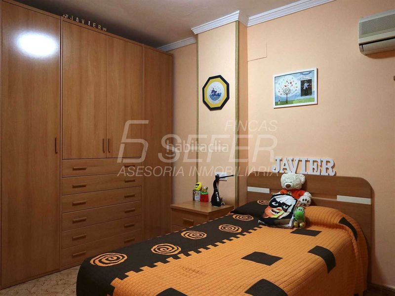Foto 891e103a-2483-44d9-bb23-4efda2f34e5c. House with heating pool in Madrigal Villarreal / Vila - real