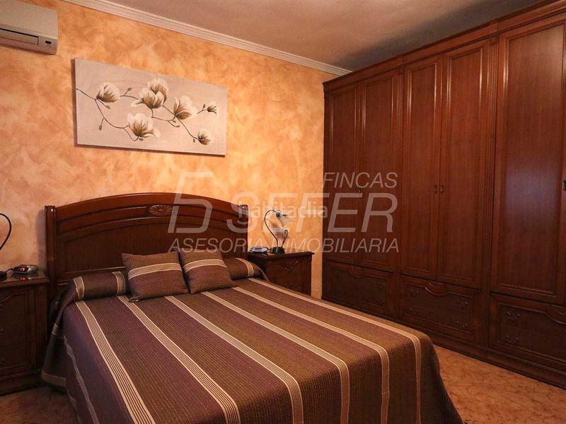 Foto aedc8722-7bc8-45b1-b856-aca89b0c7964. House with heating pool in Madrigal Villarreal / Vila - real