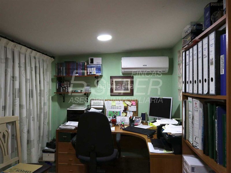 Foto c570f2cc-32c7-44d8-9b7e-e500c576ba1f. House with heating pool in Madrigal Villarreal / Vila - real